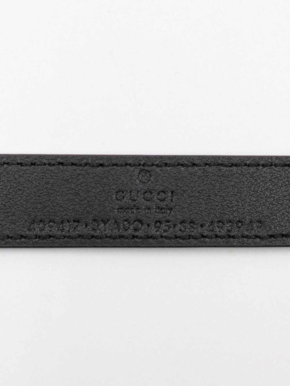Gucci Women’s GG Marmont Plutone Calfskin W20mm Thin Belt Black 95cm 409417 - Picture 6 of 9